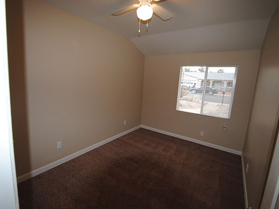 5th image of 2652 E Juniper Ave