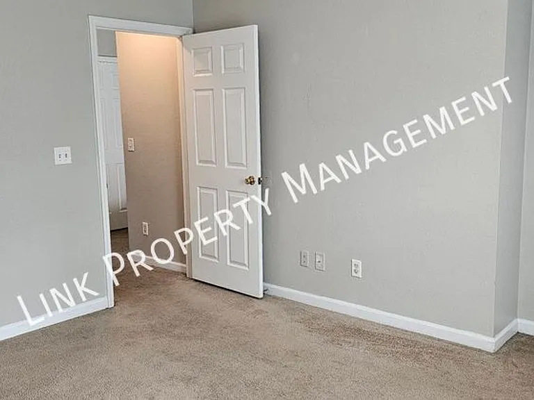 1106 Carline Rd — Photo 17