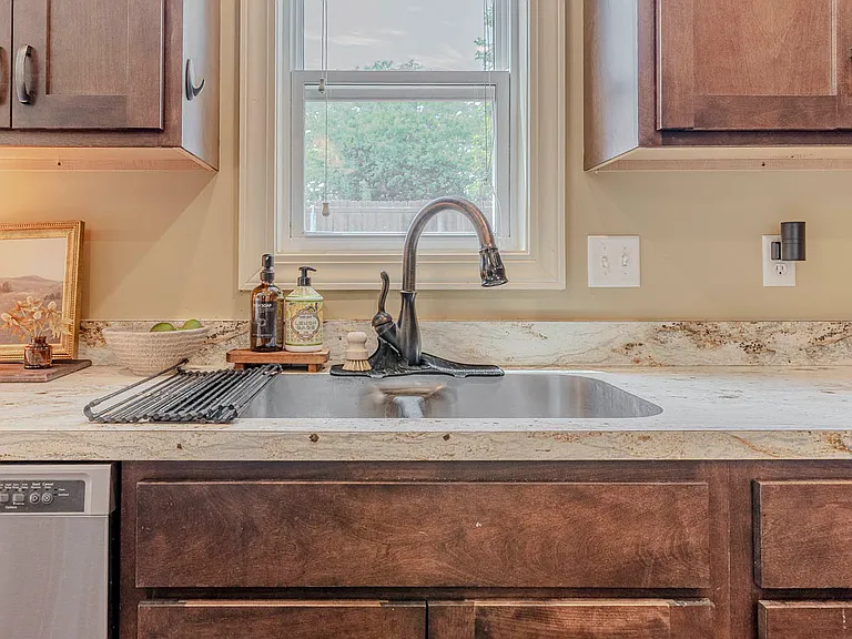 4319 Aspen Dr — Photo 16