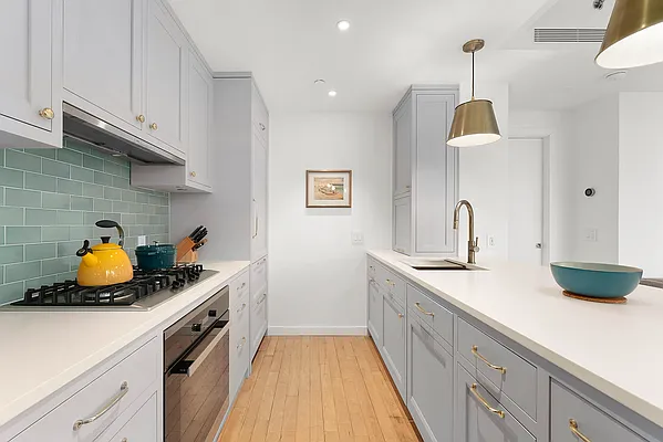 Sold by Compass | media 4