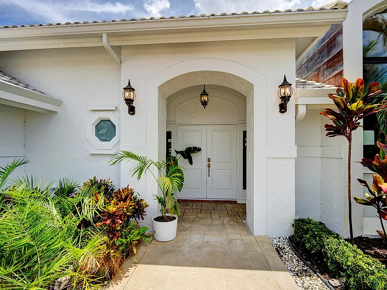 10252 Shireoaks Ln — Photo 51