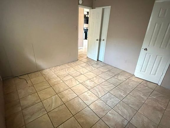 3rd image of 709 N 9th St