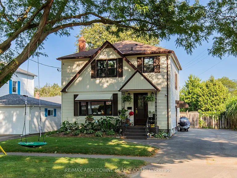2 Thorndale Ave #C — Photo 1