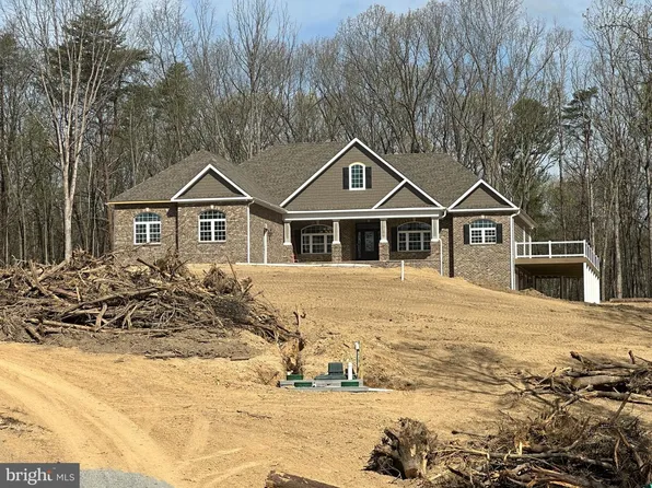 2225 Cedar Grove Rd, Winchester, VA 22603