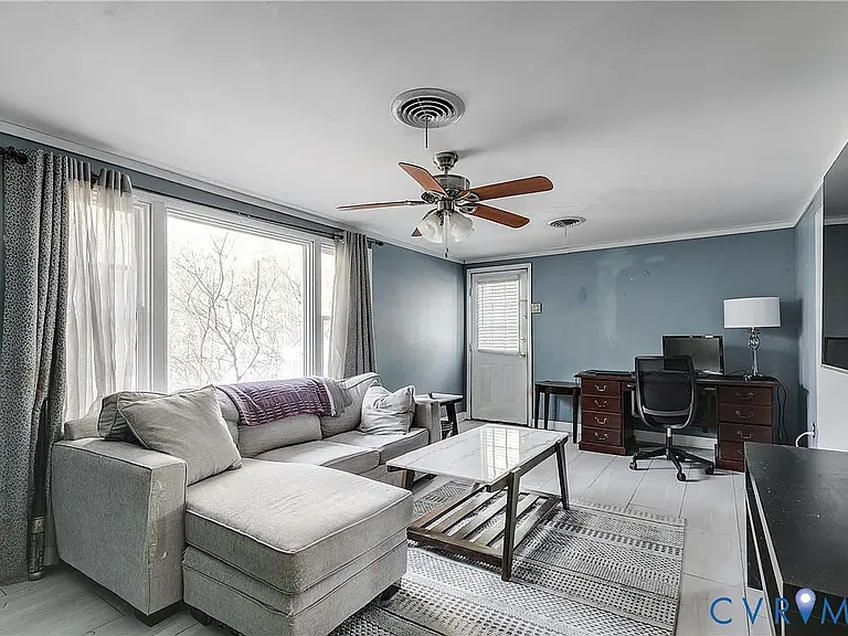 Westover Gardens Blvd — Photo 24