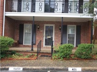 2805 Foxcroft Rd, Little Rock, AR 72227