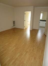 2nd image of 5928 Melrose Ave APT 5