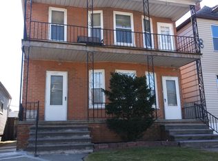 2418 Holmes St, Hamtramck, MI 48212