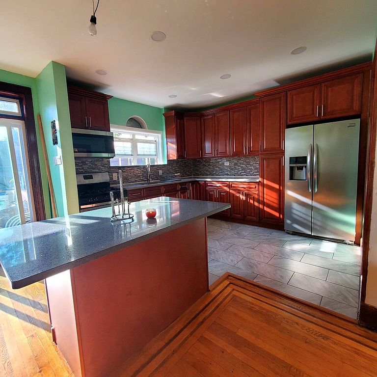 3-bedroom house for rent in Jamaica