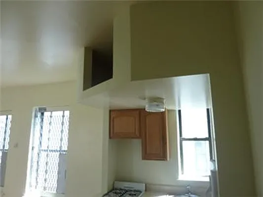 Rented by Cohen Smith Chang LLC | media 21