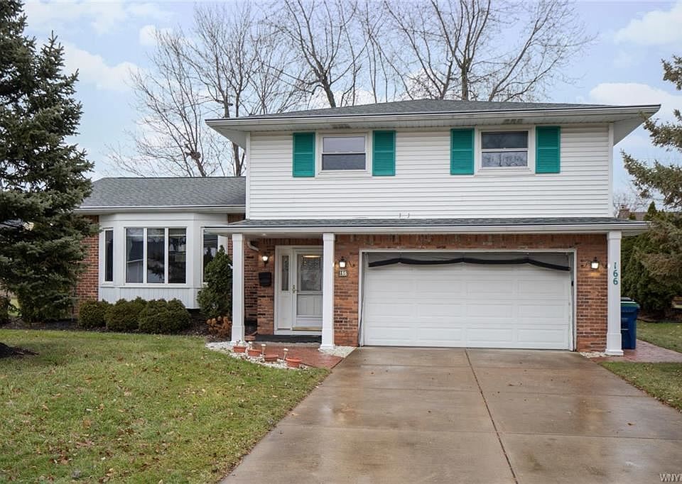 1st image of 166 Macarthur Dr