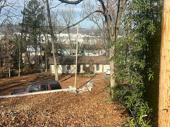 2nd image of 304 Wardley Rd