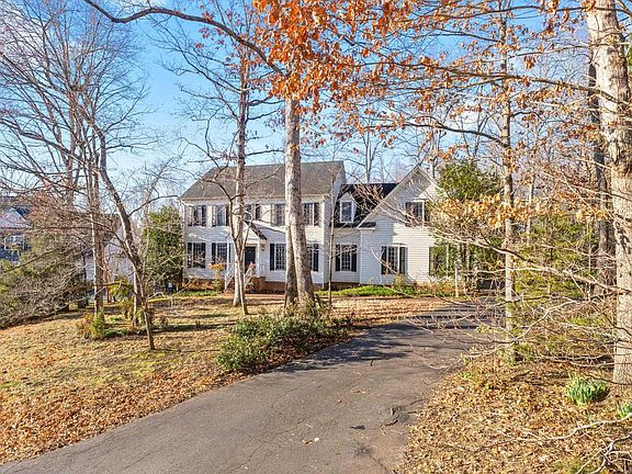 2nd image of 3383 Marsden Point