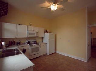 1406 N 2nd St APT 1, Harrisburg, PA 17102