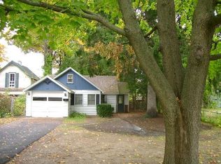 54 Jackson St, Saratoga Springs, NY 12866