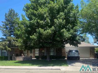11 Rio Bonito Cir, Roswell, NM 88201