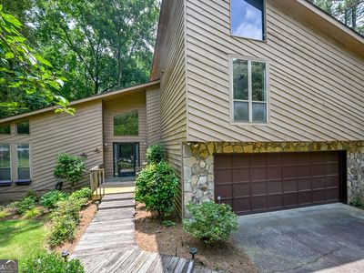 2235 Six Branches Dr, Roswell, GA, 30076