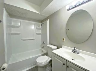 5100 Eric Dr #3, Imperial, MO 63052