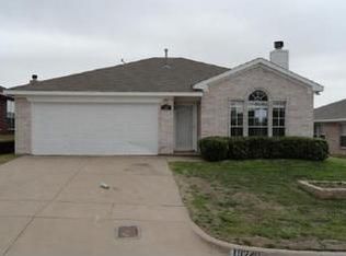 10249 Eureka Springs Ct, Fort Worth, TX 76108
