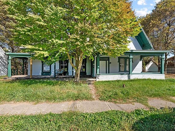 4th image of 1216 Bellevue Ave