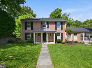 4313 Westbrook Ln, Kensington, MD 20895
