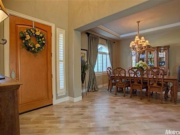 3rd image of 1753 Stone Canyon Dr