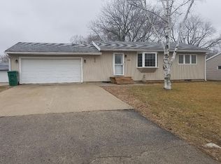 104 Corliss Ave, Elk Run Heights, IA 50707