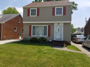 7903 Deerfield Dr, Parma, OH