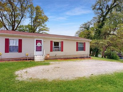 715 S 15th St, Belleville, IL, 62220