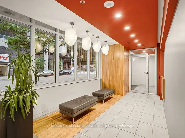 179 George St #1105 — Photo 2