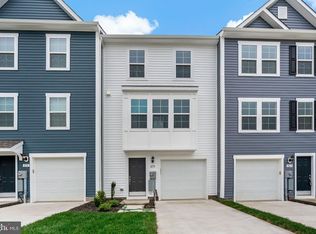 259 Clifton Mnr, Falling Waters, WV 25419