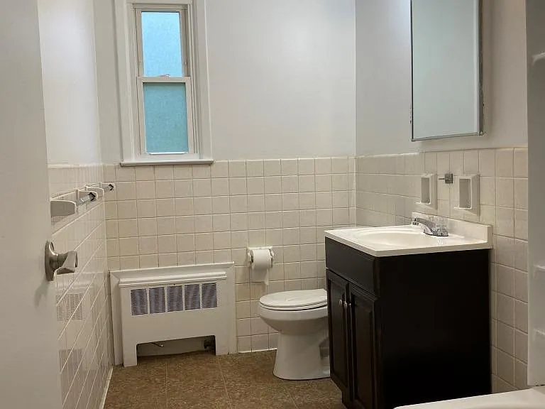 Riverhill Apartments — Photo 58