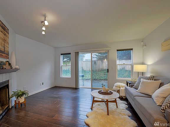2nd image of 451 S 328th St APT 12B