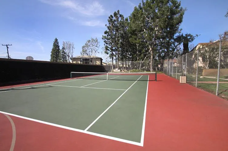 Tennis court