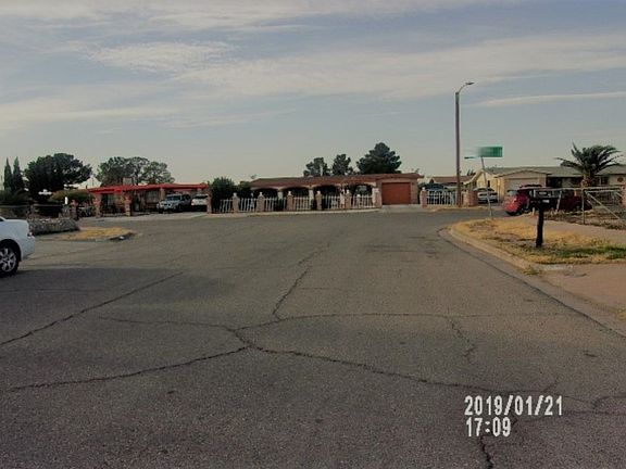 5th image of 9301 Yorktown Way