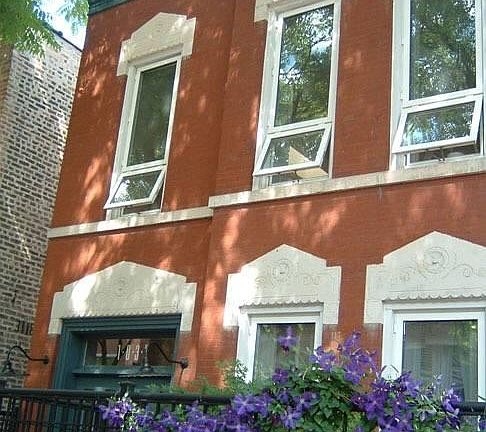 5th image of 1037 N Wolcott Ave