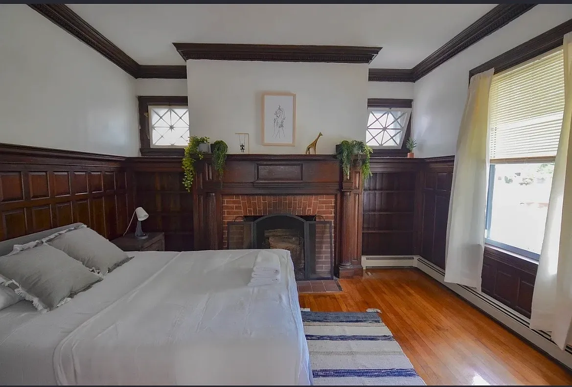 2 bed, $2,400 — Photo 3