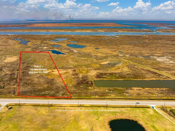 201 State Highway 87, Pt Bolivar, TX 77650