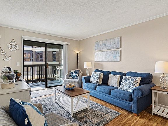 4th image of 6000 N Ocean Blvd. #214