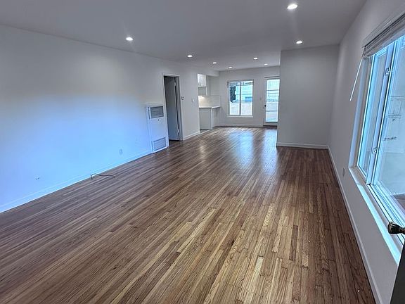 2nd image of 221 N El Camino Real APT G