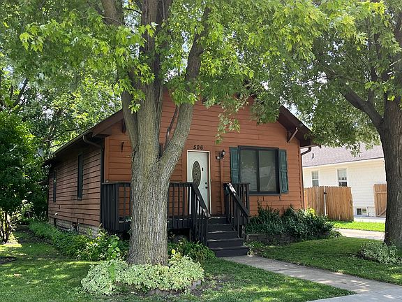 3rd image of 506 S Gladstone Ave