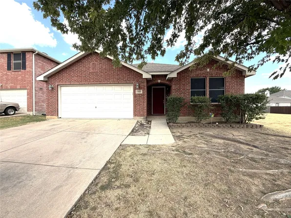 7536 Almondale Dr, Fort Worth, TX 76131