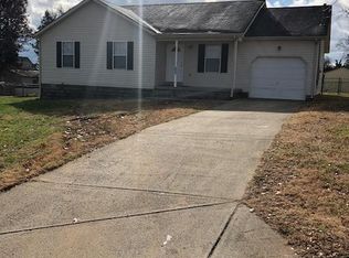 1505 Banbury Ct, La Vergne, TN 37086