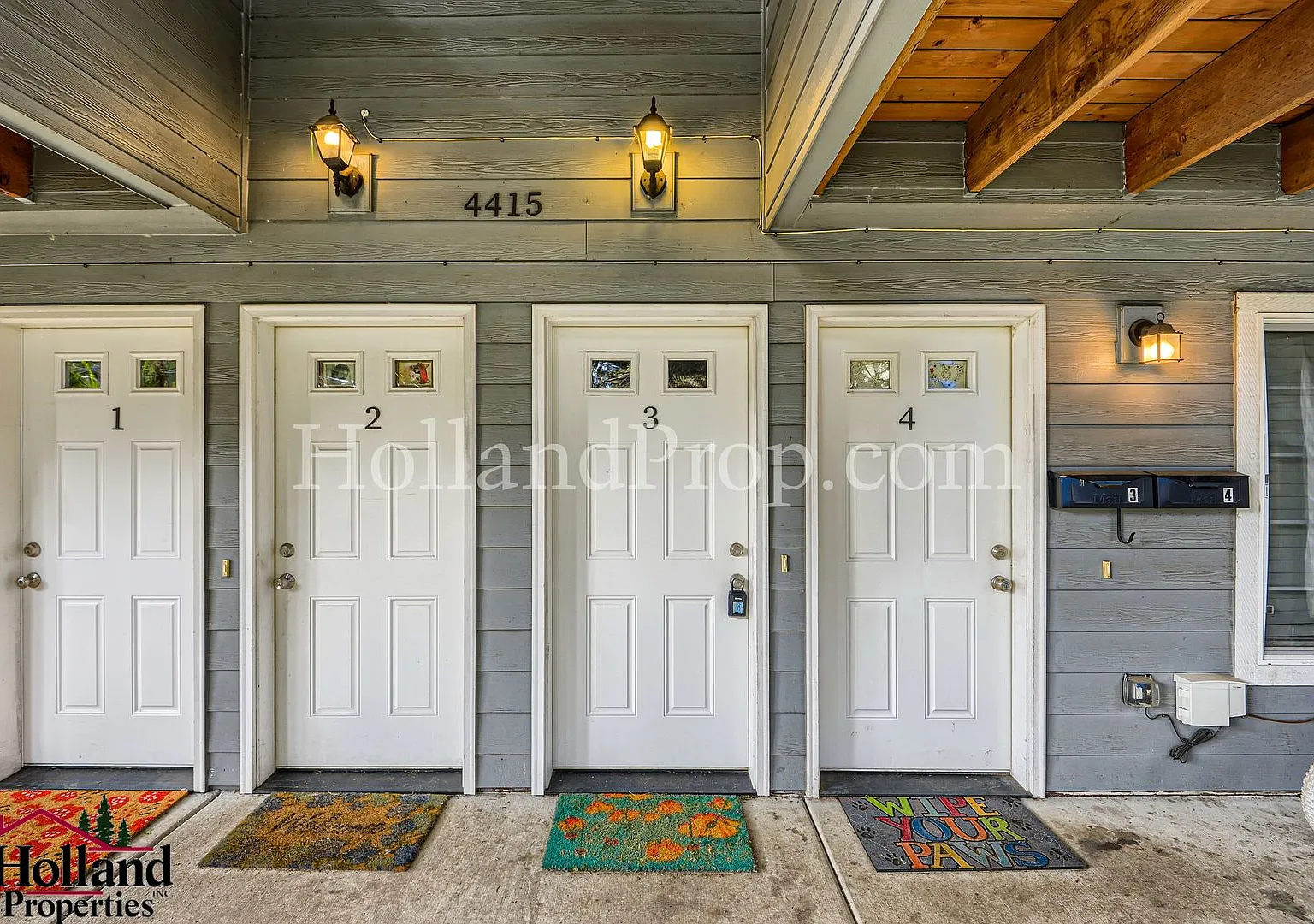 Spacious 2 Bedroom, 2 Bathroom Apartment With Dual Decks In Northeast Portland! New Best Price $1... — Photo 2