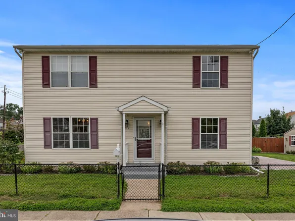 215 Chestnut St, Florence, NJ 08518
