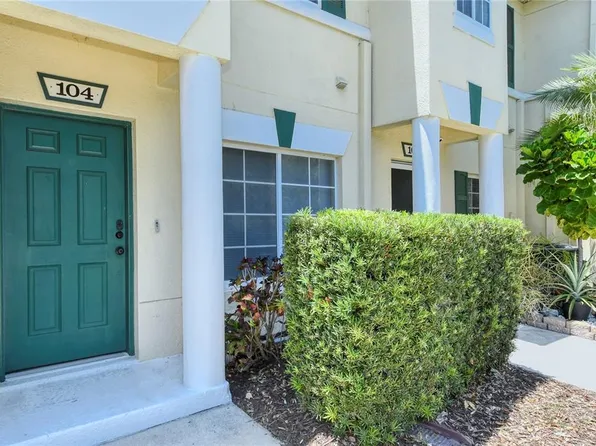 305 Cape Harbour Loop Unit 104, Bradenton, FL 34212