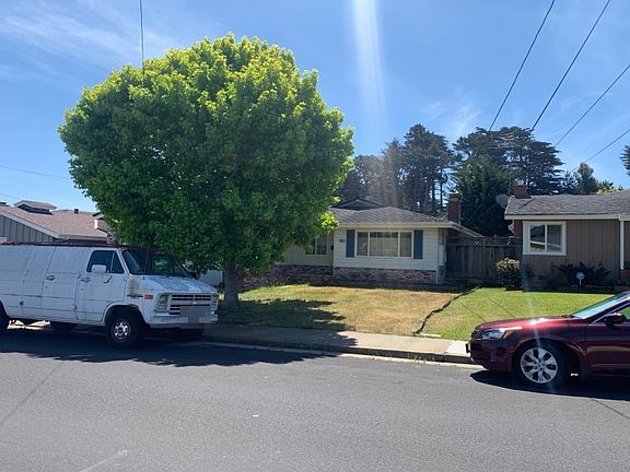 4th image of 303 Alta Mesa Dr