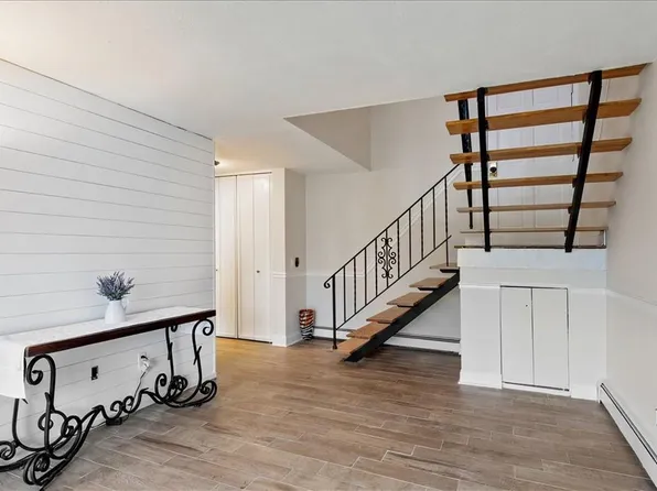 21 Alpine Drive #F, Wappingers Falls, NY 12590