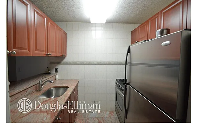 Rented by Douglas Elliman | media 5