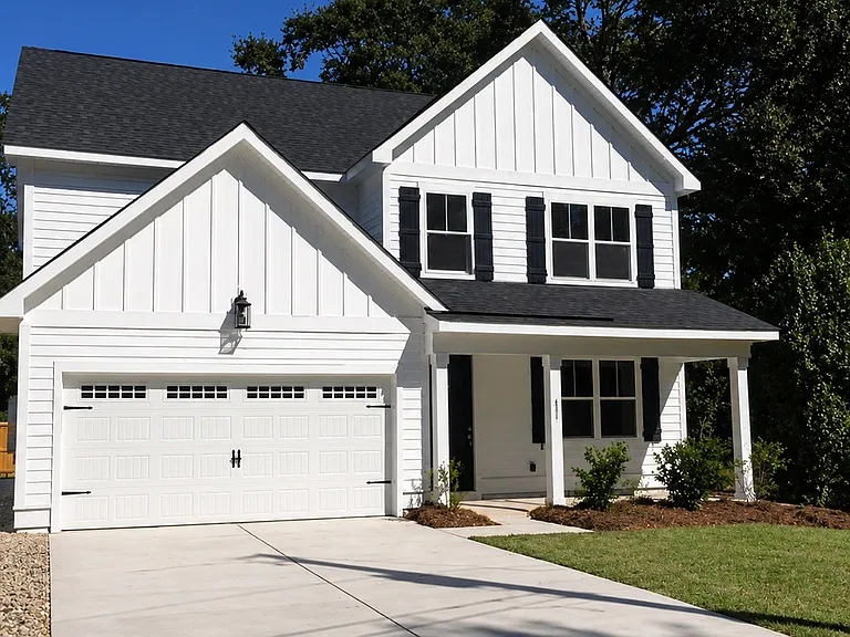 481 Fort Johnson Rd — Photo 1
